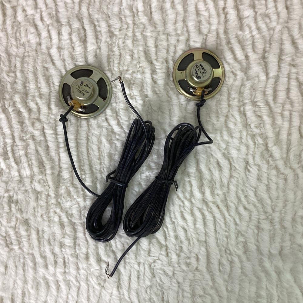 VTG 2 1/4 Inch 8-ohm, 0.2 Watt Round Dynamic Speaker Taiwan Retro Audio Pair